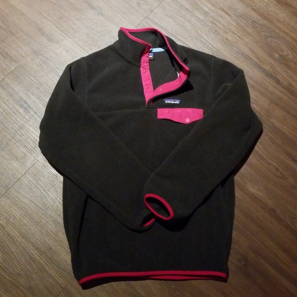 SOLD! Patagonia synchilla pullover fleece